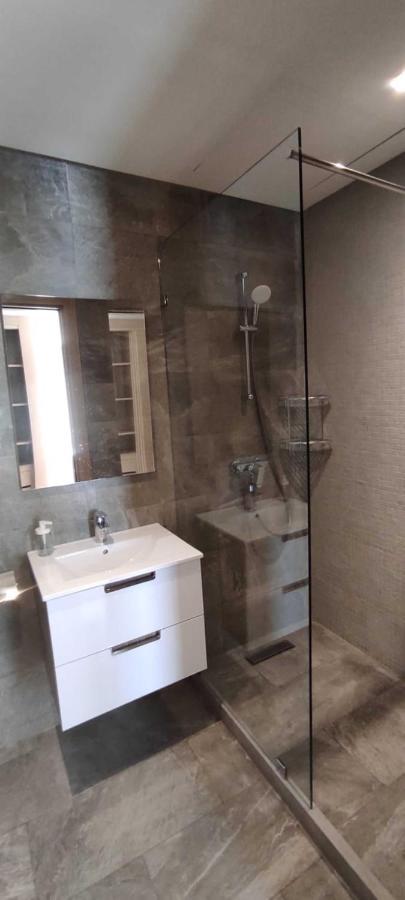 Appartement luxueux centre Casablanca Parking privé Netflix Exterior foto